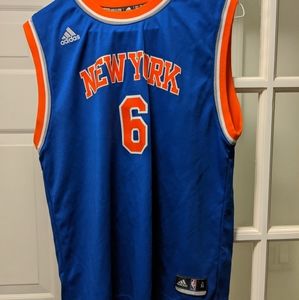 Knicks Porzingis Jersey Youth XL like new